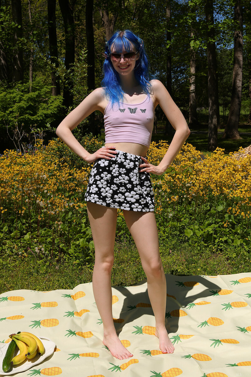 Лариса, 25 лет, 1 размер груди